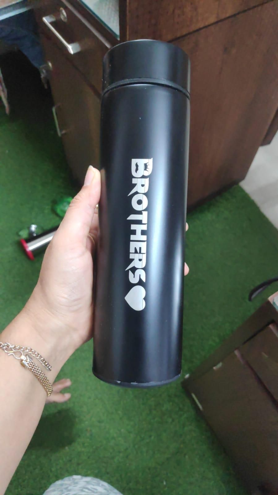 Brother Temp Bottle Gift Set with 2 Designer Rakhis – Premium Stainless Steel Bottle