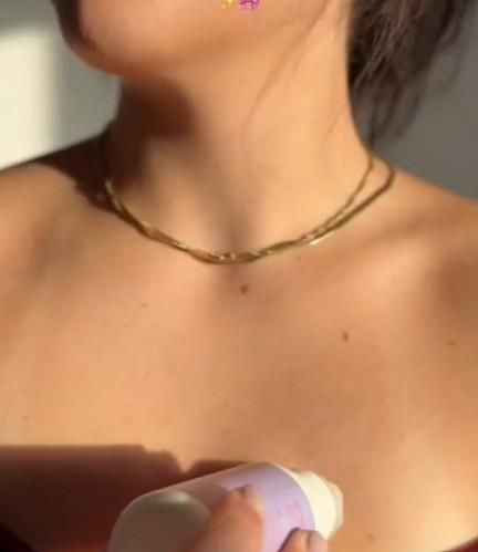 Fixie Body Adhesive Roller – Natural Glue for Long-Lasting Hold (60ml)